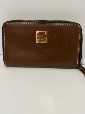 Dooney & Bourke Wexford Brown Leather Zip-Around Wallet